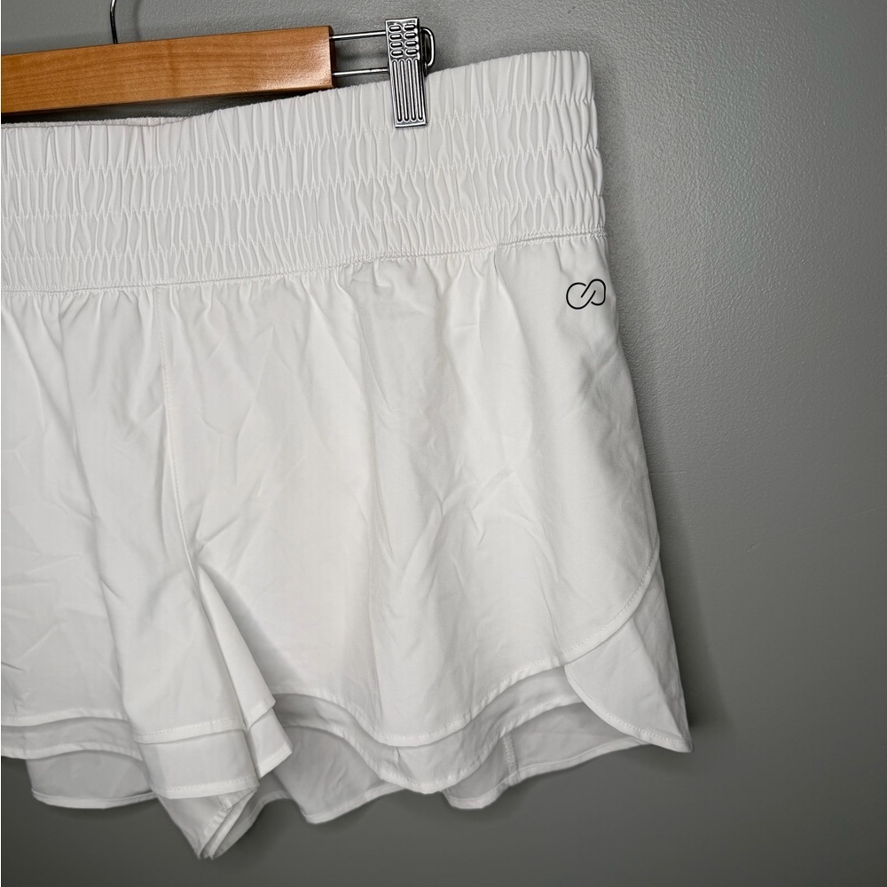 NWT CALIA Step Up High Rise Performance Short - Pure White - Picture 5 of 9